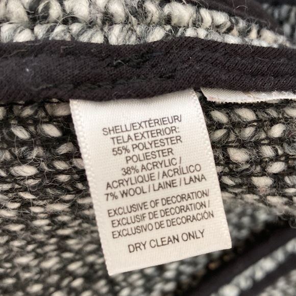 Loft soft knitted jacket with leather trim pockets - Picture 6 of 7